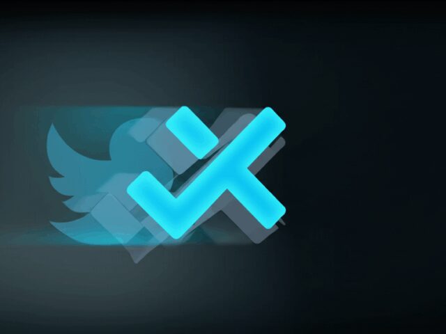 They took away Linda Yaccarino’s blue check!